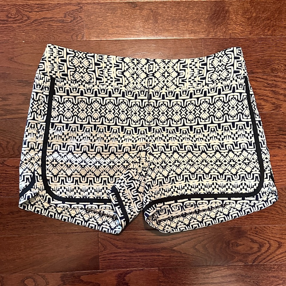 The Limited Black and White Patterned Shorts